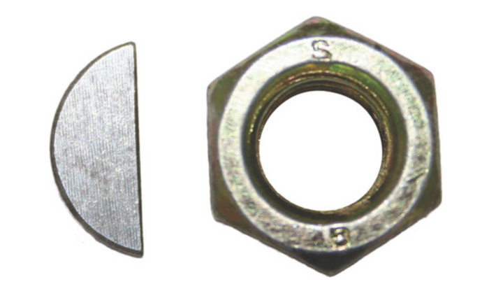 Multiflex Key & Nut For Steer Helm