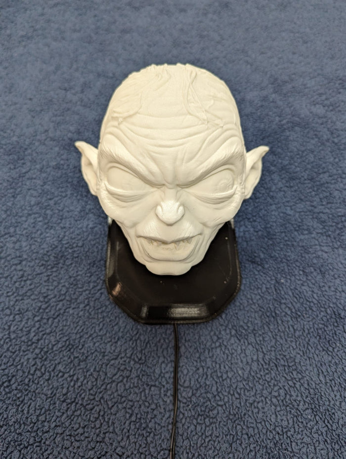 Gollum Inspired Wall Trophy Lamp – 3D Printed LED Lord of the Rings Decor